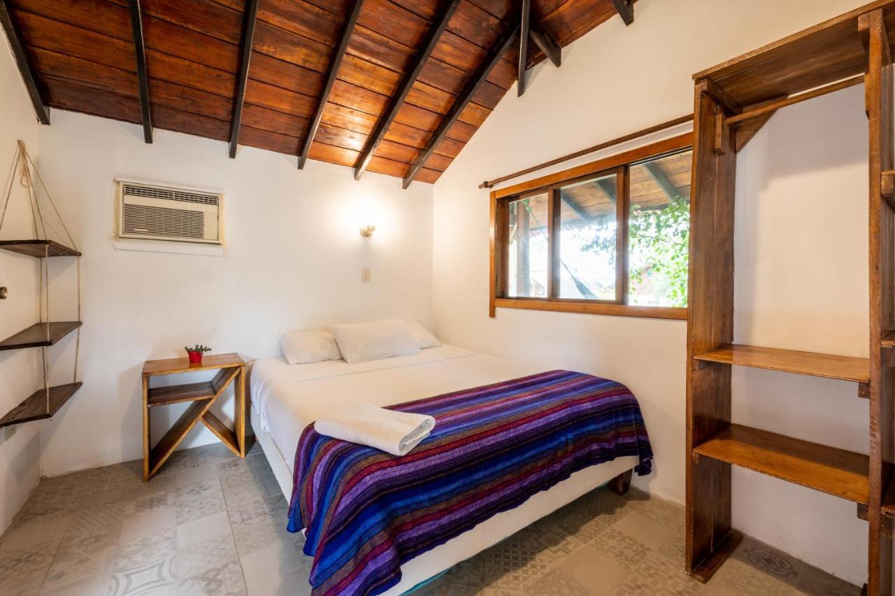 Casa Del Sol Hostel Montañita Kültér fotó